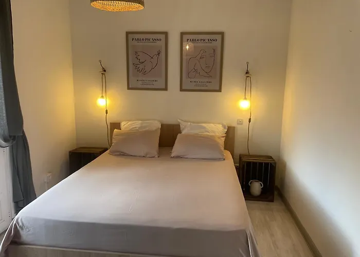 Appartement Semaphore Grand T3 Proche Centre *