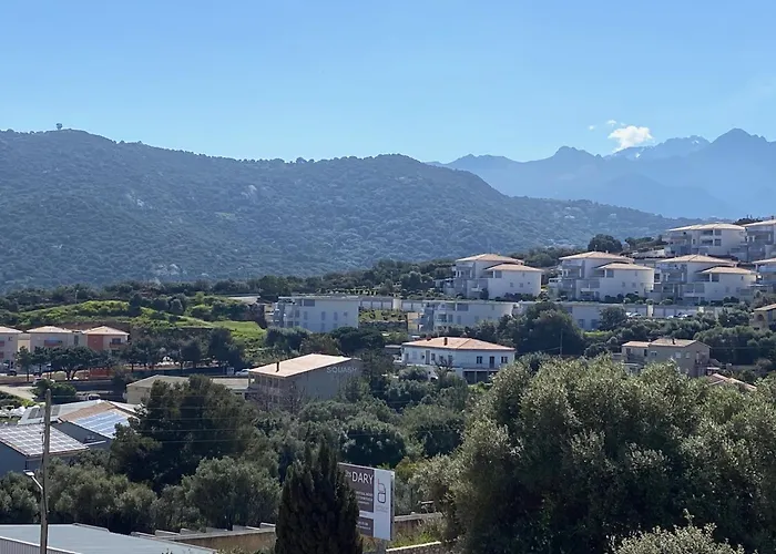 Appartement Semaphore Grand T3 Proche Centre