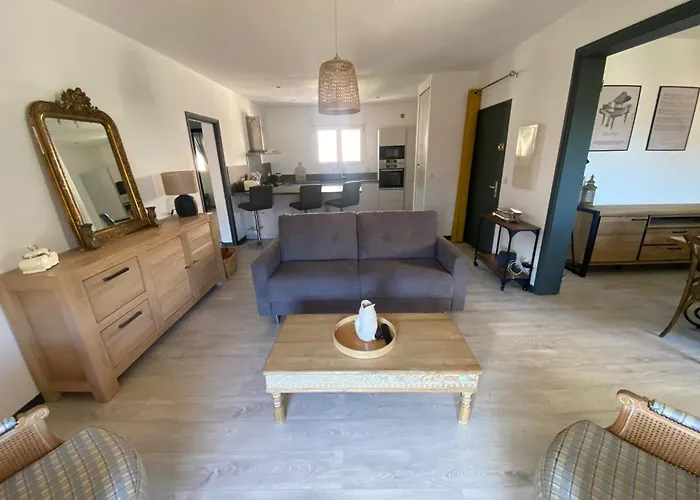 Semaphore Grand T3 Proche Centre Appartement