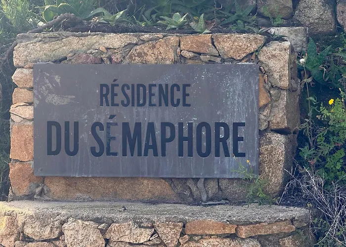 Semaphore Grand T3 Proche Centre