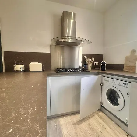 Semaphore Grand T3 Proche Centre