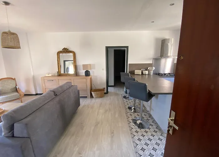 Semaphore Grand T3 Proche Centre *