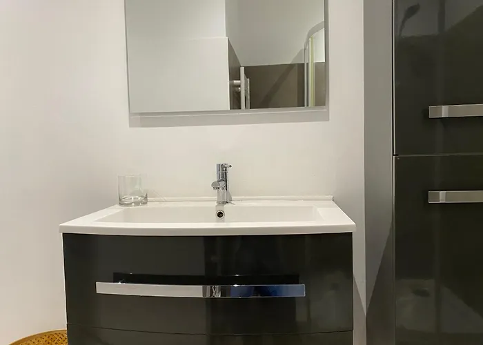 Semaphore Grand T3 Proche Centre